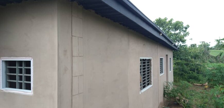 4 BEDROOM APARTMENT FORSALE @ BIBIANI LINESO, NEAR P.M. BREAD.