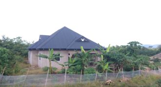 4 BEDROOM APARTMENT FORSALE @ BIBIANI LINESO, NEAR P.M. BREAD.