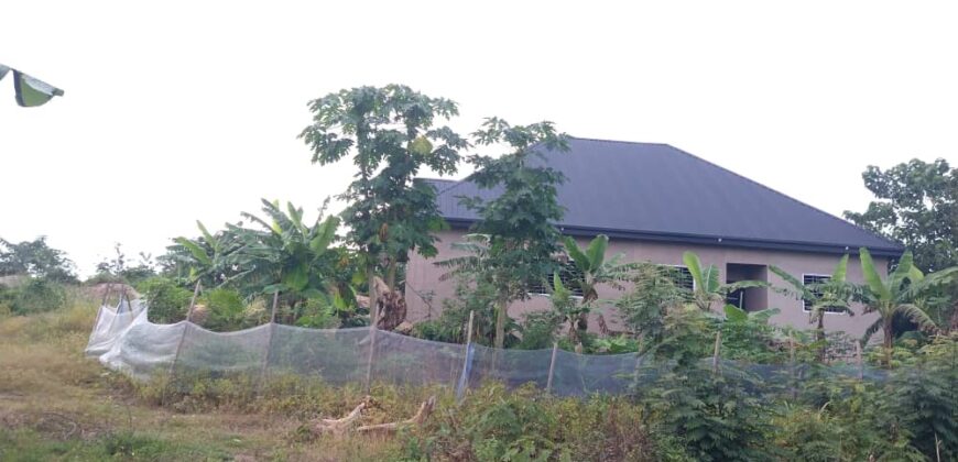 4 BEDROOM APARTMENT FORSALE @ BIBIANI LINESO, NEAR P.M. BREAD.